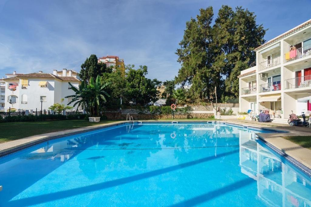 Apartment Armenka Carihuela Park Torremolinos Kültér fotó